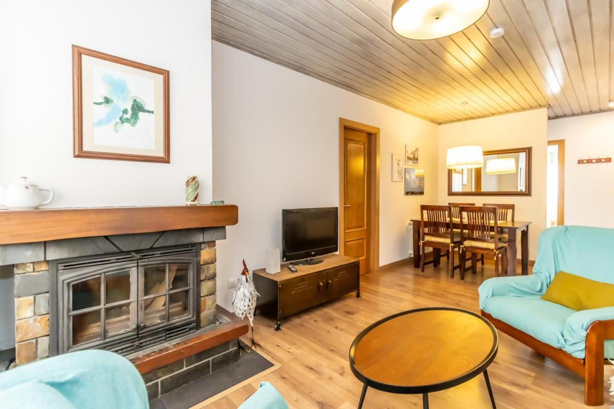 Apartamento San Fabian De Bossost Bagian luar foto